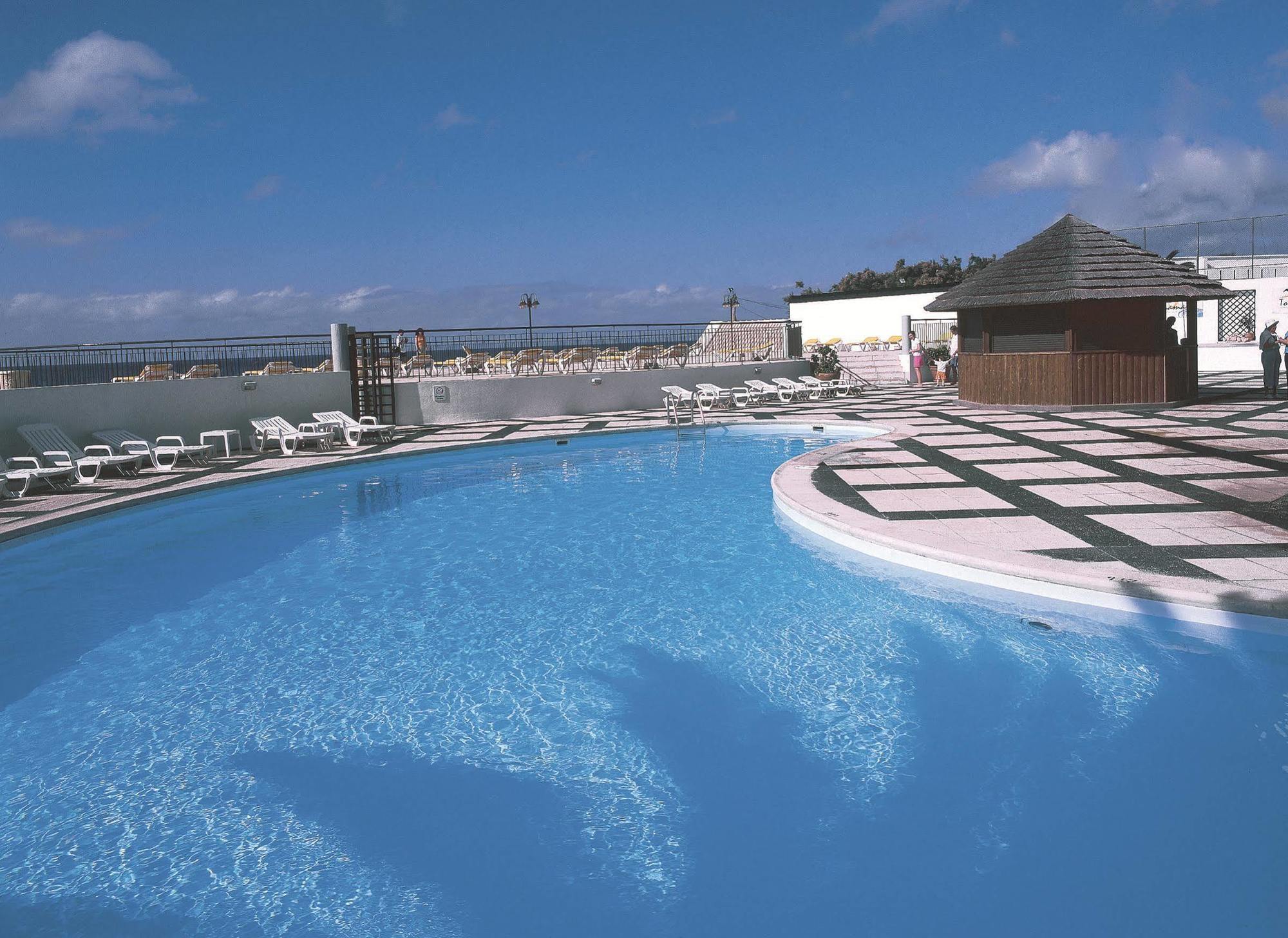 Hotel Torre Praia Порту-Санту Экстерьер фото